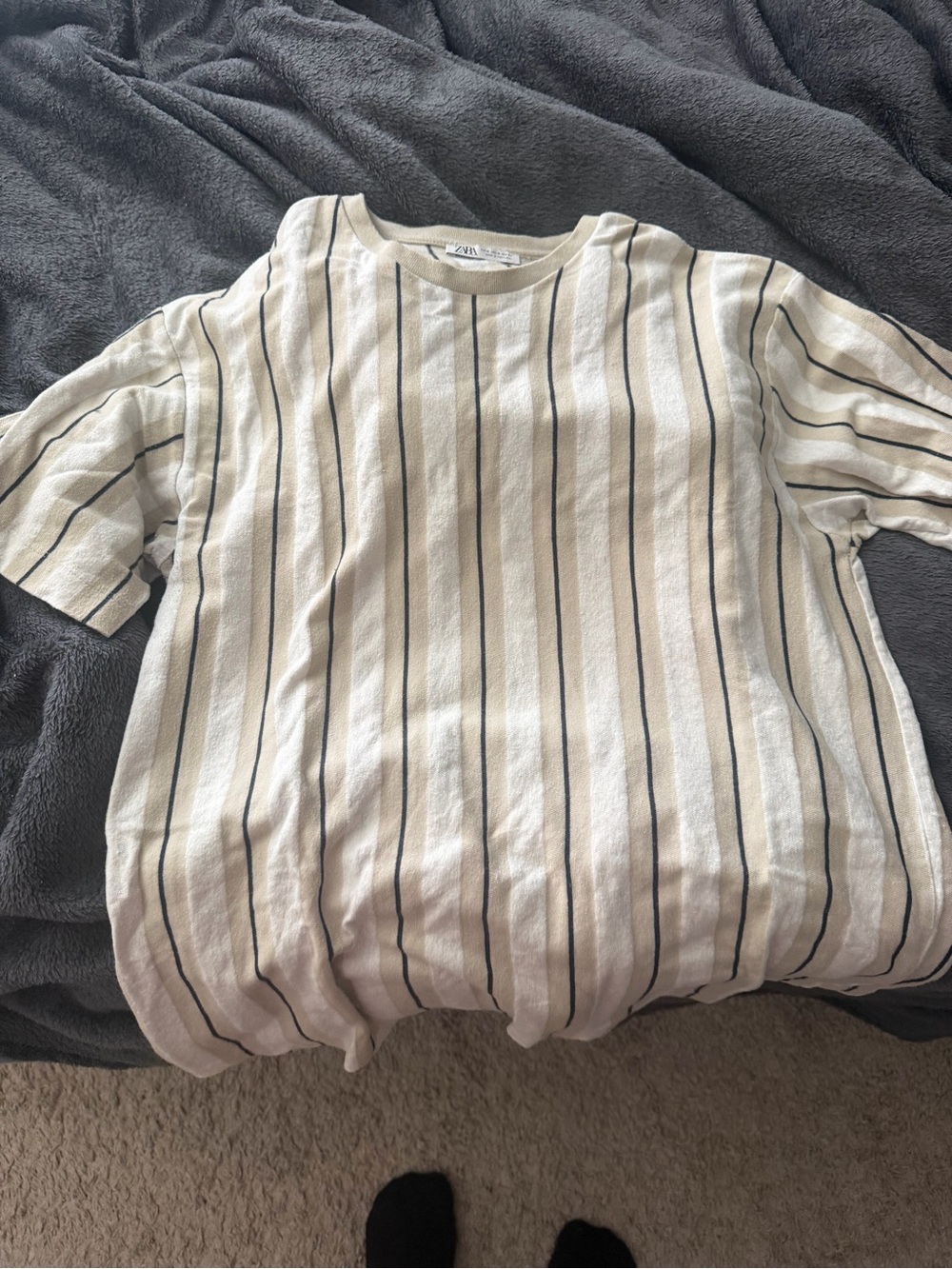 Mens ZARA Cream Striped Short Sleeve Top medium
